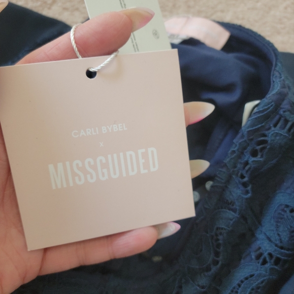 Carli Bybel x Missguided | Lace Ruffle Pants - Size 0 - Picture 7 of 9